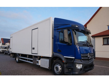 Truk berpendingin MERCEDES-BENZ Antos 1824