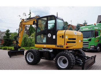 Ekskavator roda TEREX