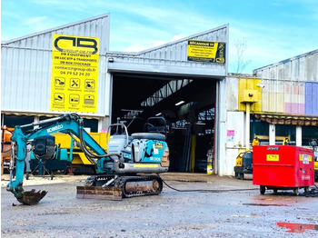 Ekskavator mini KOBELCO