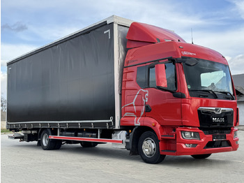 Truk dengan terpal samping MAN TGL 12.250