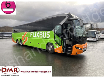 Bus pariwisata NEOPLAN
