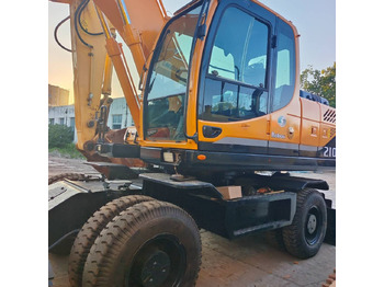 Ekskavator perayap HYUNDAI