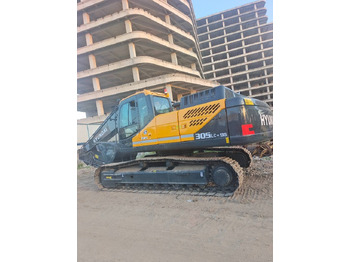 Ekskavator perayap HYUNDAI