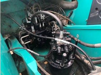 Ekskavator perayap Kobelco SK 210: gambar 3