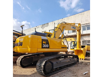 Ekskavator perayap KOMATSU PC300