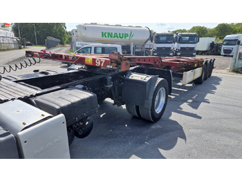 Semi-trailer pengangkut mobil KRONE SD