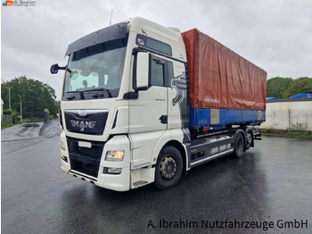 Truk dengan terpal samping MAN TGX 26.440