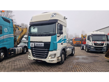 Tractor head DAF XF 460