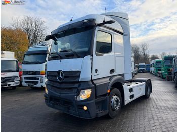 Tractor head MERCEDES-BENZ Actros 1846