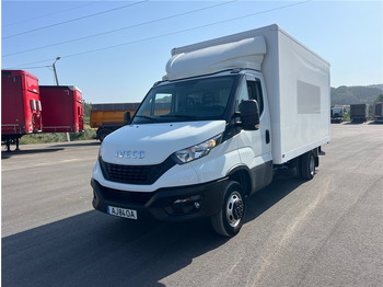 Truk box IVECO Daily 35c16