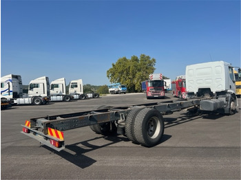 Truk sasis Renault HM 270.18: gambar 4