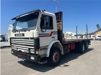 Truk flatbed SCANIA 93