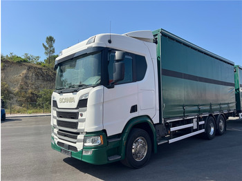 Truk dengan terpal samping SCANIA R 500