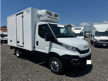 Van berpendingin IVECO Daily 35c18