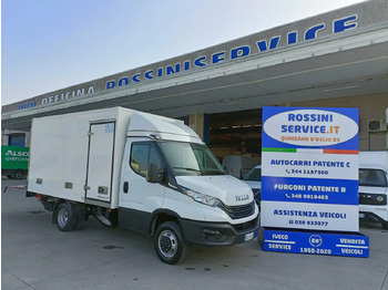 Van berpendingin IVECO Daily 35c21