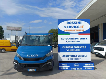 Van pengiriman IVECO Daily 35C15