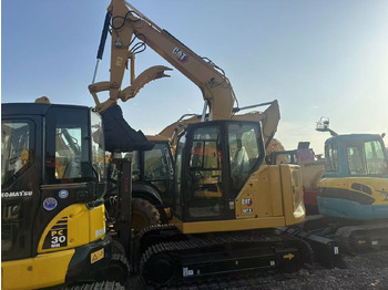 Ekskavator perayap Caterpillar 307.5: gambar 4