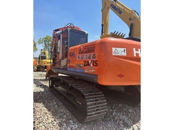 Ekskavator perayap HITACHI ZX200