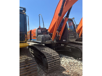 Ekskavator perayap Hitachi ZX200: gambar 4 Ekskavator perayap Hitachi ZX200: gambar 4