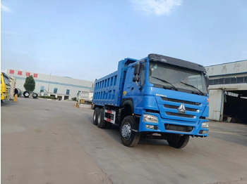 Truk jungkit SINOTRUK HOWO