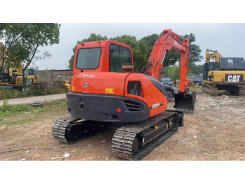Ekskavator mini KUBOTA