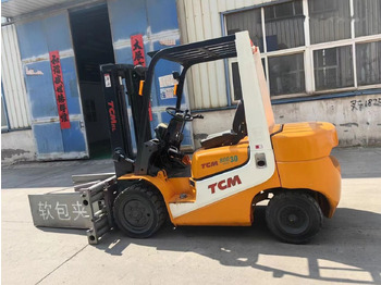 Forklift diesel TCM FD30: gambar 2