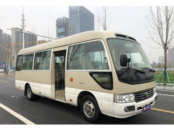 Bus pinggiran kota Toyota Coaster: gambar 2
