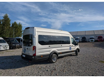 Bus mini, Van penumpang baru Ford Transit: gambar 4