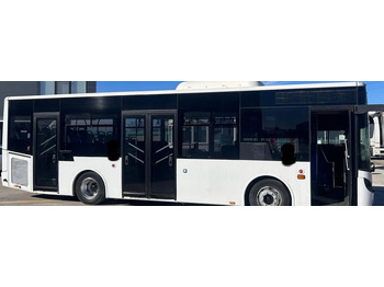 Bus kota Isuzu Citybus: gambar 2 Bus kota Isuzu Citybus: gambar 2