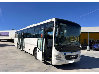 Bus pinggiran kota MAN
