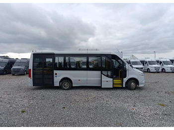 Bus mini, Van penumpang baru Mercedes-Benz Sprinter 517: gambar 3