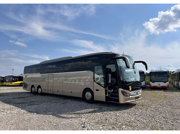 Bus pariwisata SETRA