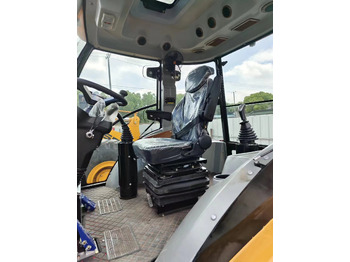 Backhoe loader CAT 420F: gambar 4