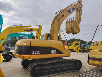 Ekskavator perayap CATERPILLAR 320C