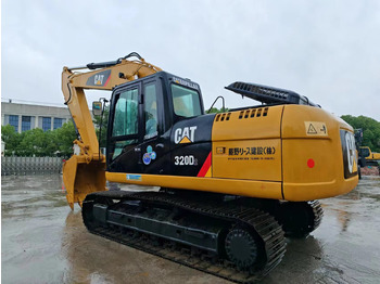Ekskavator perayap CATERPILLAR 320D