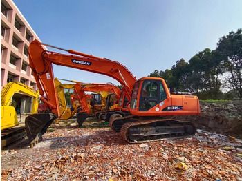 Ekskavator perayap DOOSAN DH225LC-7