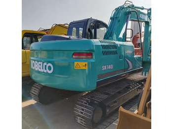 Ekskavator perayap KOBELCO