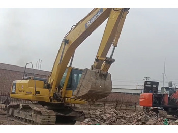 Ekskavator perayap KOMATSU PC200-8