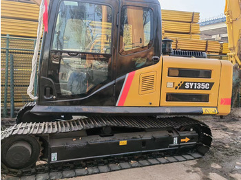 Ekskavator perayap SANY SY135c: gambar 2