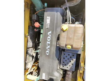 Ekskavator perayap VOLVO EC460: gambar 5