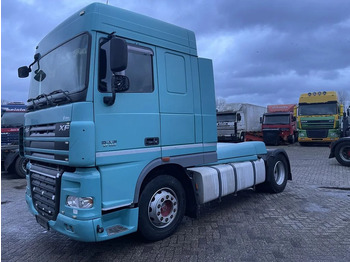 Tractor head DAF XF 105.460 Tractor unit: gambar 3 Tractor head DAF XF 105.460 Tractor unit: gambar 3