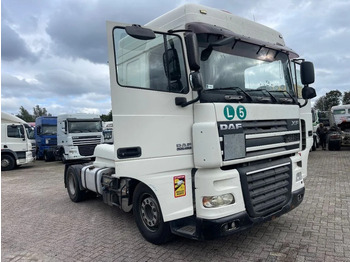 Tractor head DAF XF 105 460