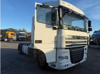 Tractor head DAF XF 105 460