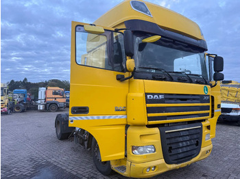 Tractor head DAF XF 105 460