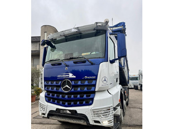 Truk jungkit MERCEDES-BENZ Arocs 4151