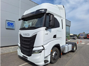 Tractor head IVECO Stralis 440
