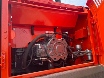 Ekskavator perayap Doosan DX 300: gambar 3 Ekskavator perayap Doosan DX 300: gambar 3