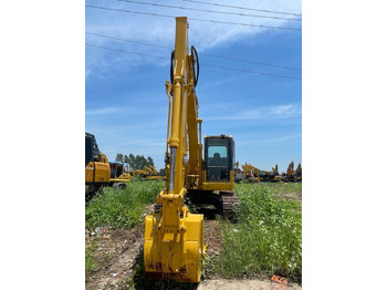 Ekskavator perayap KOMATSU PC138