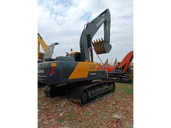 Ekskavator perayap VOLVO EC240