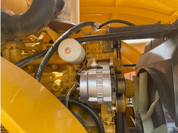 Pemadat XCMG XS 223 J: gambar 5